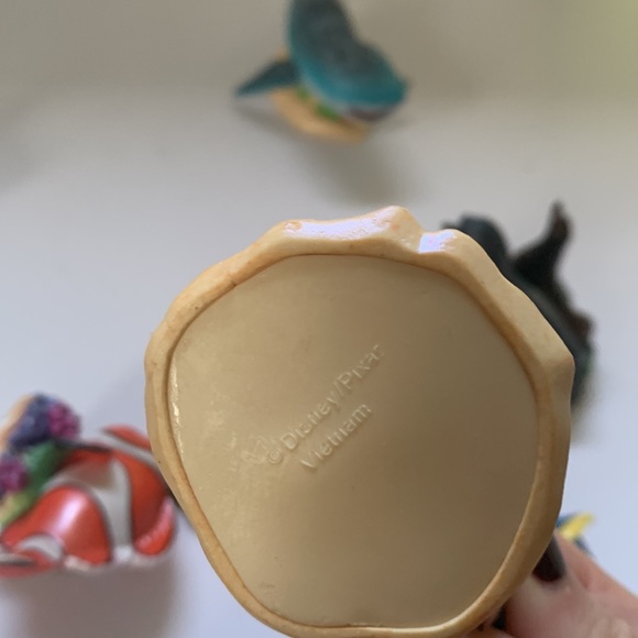 Finding Nemo Disney Pixar Mini Figures Lot of Eleven - Picture 7 of 7